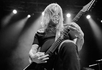 Throw Me To The Wolves - Photo By Peti