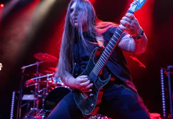 Throw Me To The Wolves - Photo By Peti