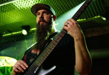 twitch-of-the-death-nerve-oelfleck-eventbar-frauenfeld-11-04-26-14