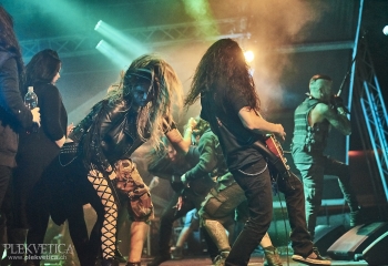 Carnivore Diprosopus - Photo By Dänu