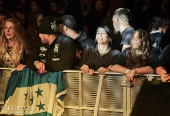 Carnivore Diprosopus - Photo By Dänu