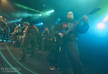 Carnivore Diprosopus - Photo By Dänu