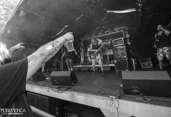 Constraint - Photo by Dänu