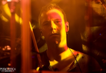 DEEP SUN - Photo by Nati