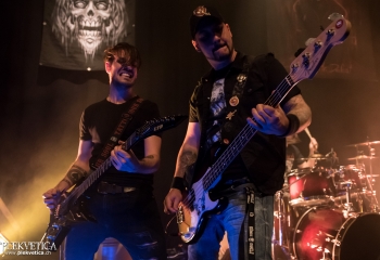 Driven Under - Photo by Nati