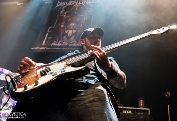 Driven Under - Photo by Nati