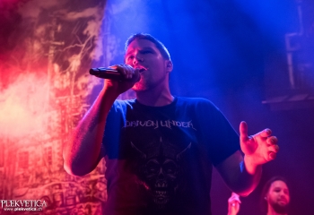 Driven Under - Photo by Nati