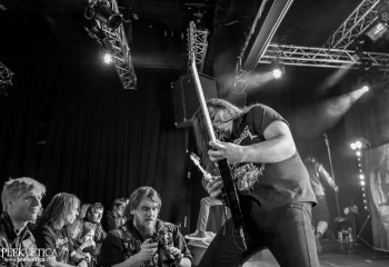 Gonoreas - Photo By Marc