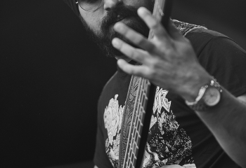 Gutslit - Photo By Dänu