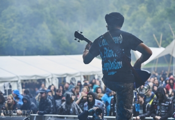 Gutslit - Photo By Dänu