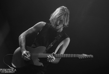 Of Mice & Men- Photo By Marc