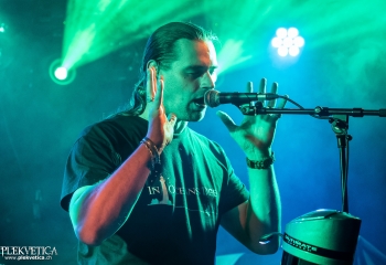 SHADOWPATH - Photo by Nati