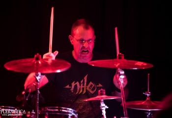 What The Hell - Photo by Nati